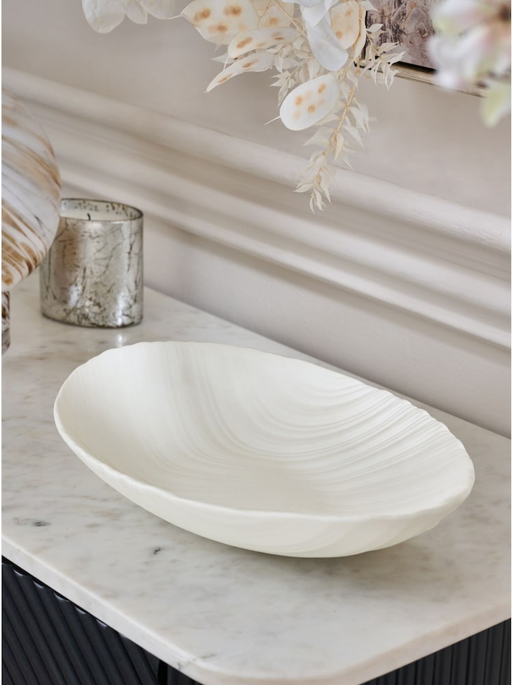 White Large Pleated Bowl - Image 2 of 6 White Large Pleated Bowl - Image 2 of 6