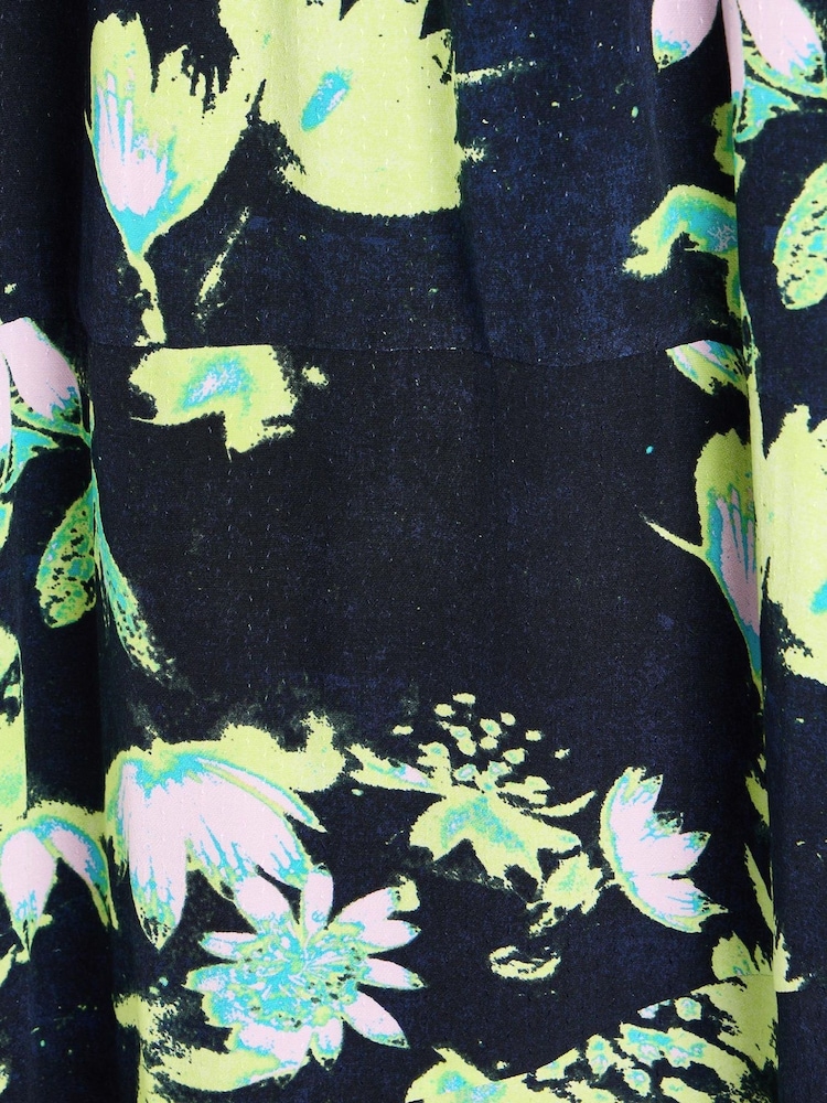 Oliver Bonas Black Botanical Print Midi Dress - Image 8 of 9