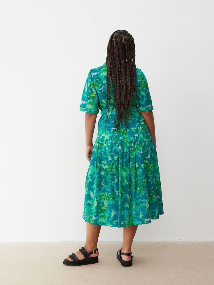 Oliver Bonas Green Daydream Floral Midi Shirt Dress - Image 2 of 9