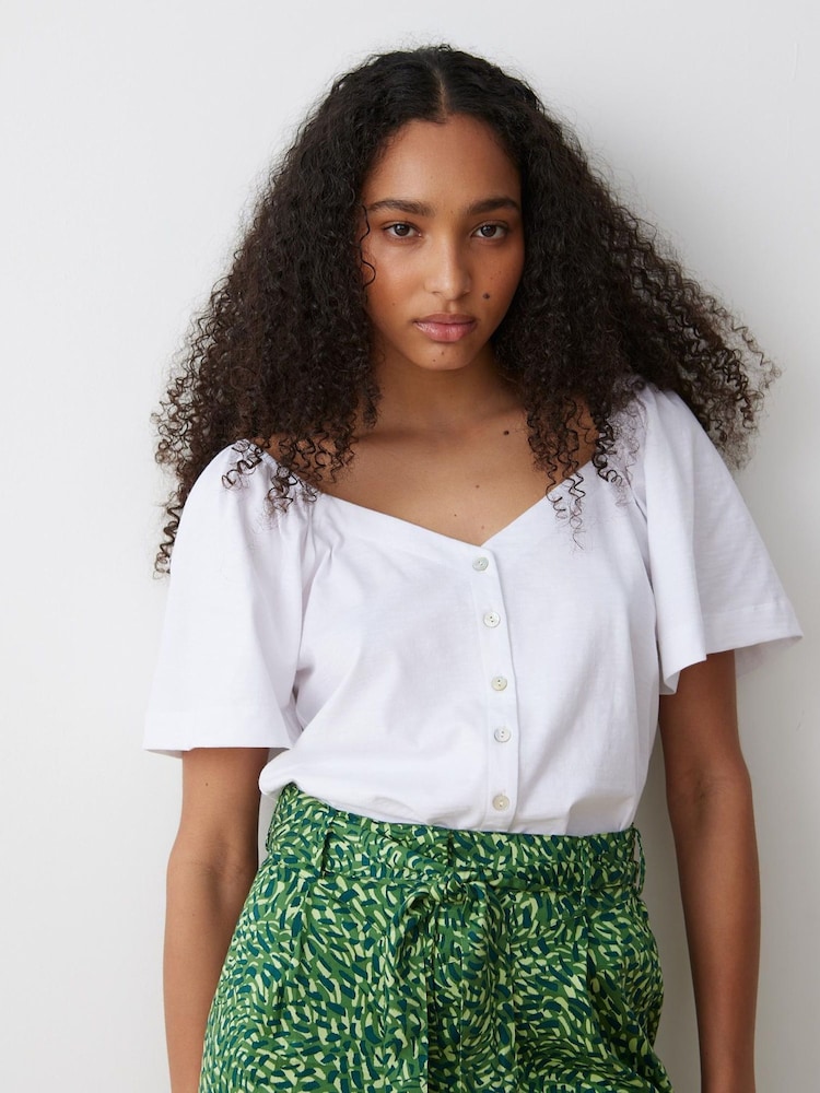 Oliver Bonas White Textured Scoop Neck Short Sleeve Blouse - Image 1 of 8 Oliver Bonas White Textured Scoop Neck Short Sleeve Blouse - Image 1 of 8