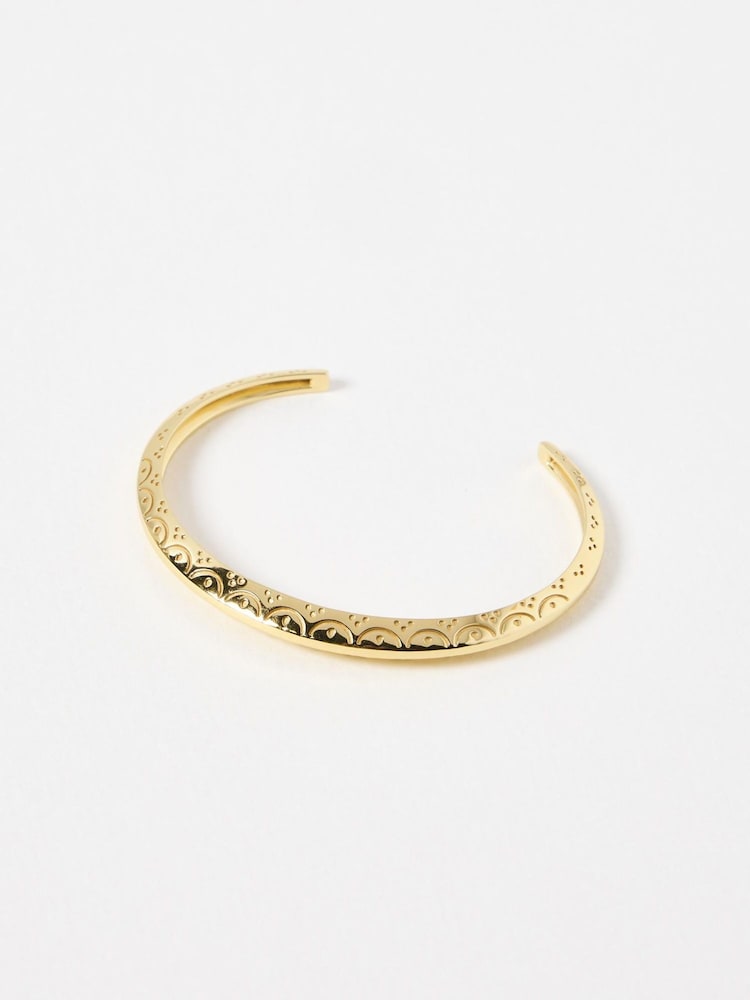 Oliver Bonas Gold Tone Susan Scalloped Engraved Bangle - Image 2 of 6