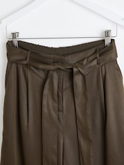 Oliver Bonas Green Palm Print Culotte Trousers - Image 6 of 8