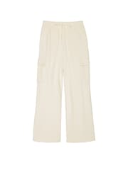 Victoria's Secret PINK White Shell Fleece Wide Leg Cargo Joggers - Image 3 of 4