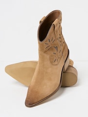 FatFace Shay Brown Western Boots - Image 2 of 3