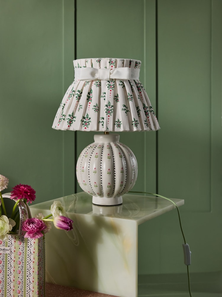 Cath Kidston Cream/Green Ceramic Orb Table Lamp - Image 2 of 5