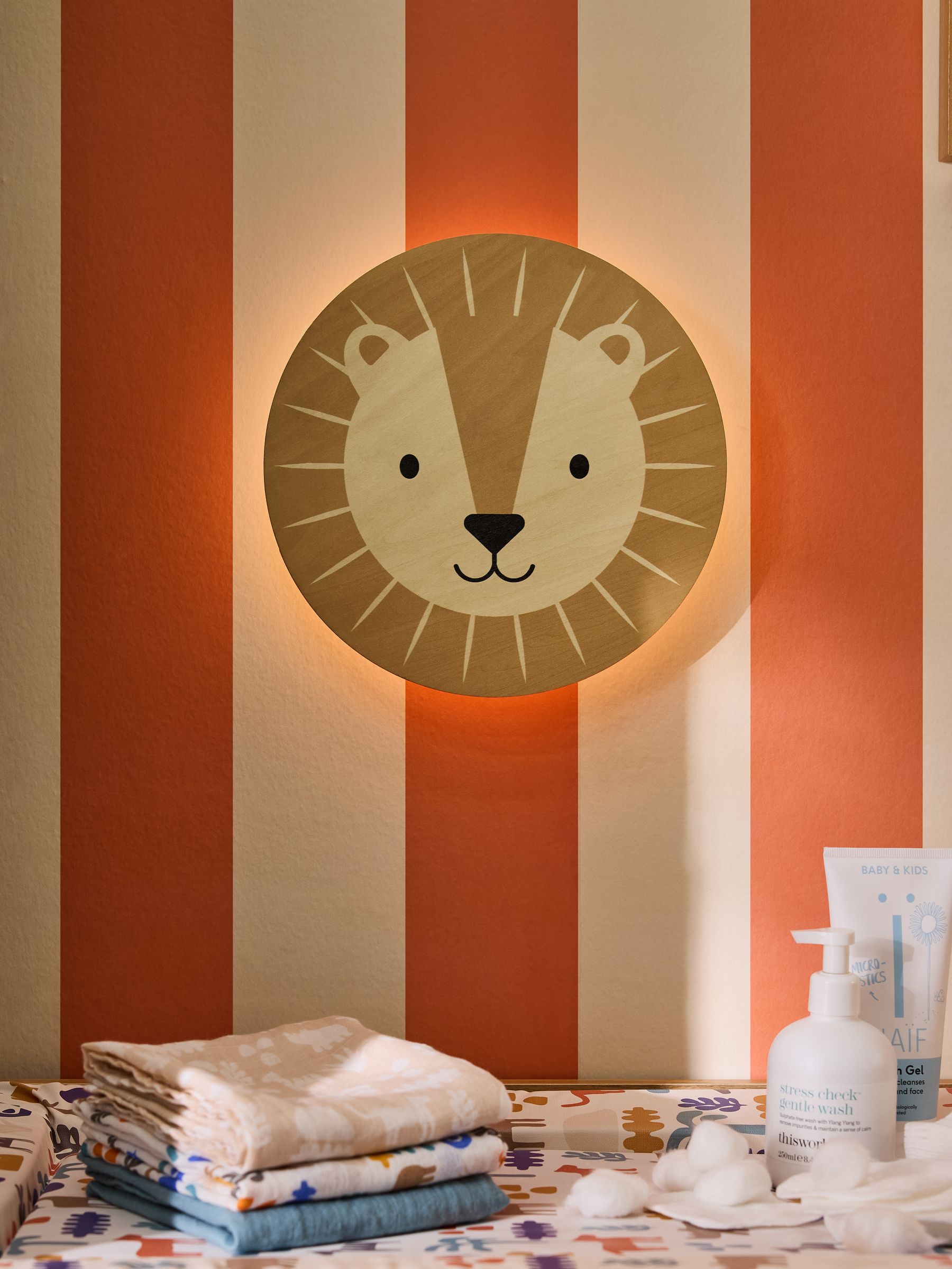 Wooden Rechargable Luca Lion Wall Night Light