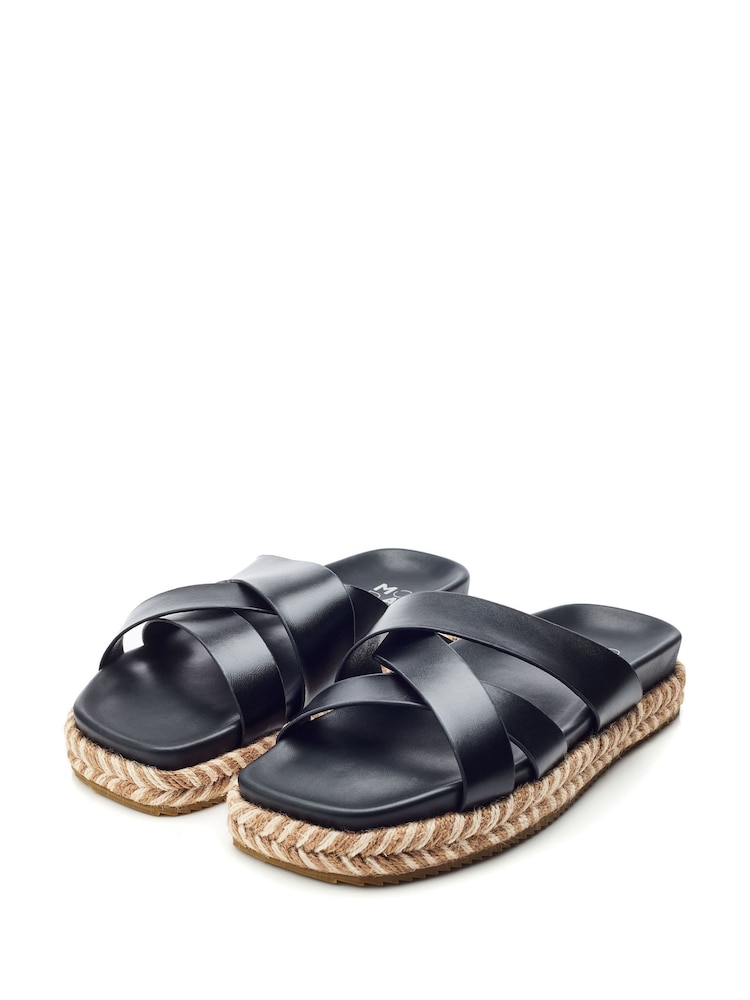 Moda In Pelle Moronie Cross-Over Woven Low Flatform Sandals - Image 2 of 4
