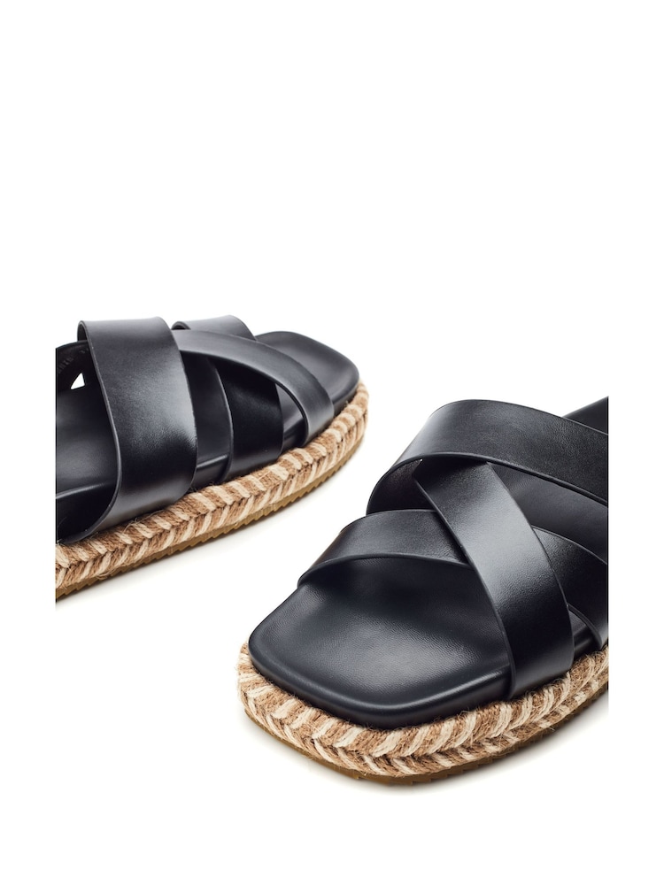 Moda In Pelle Moronie Cross-Over Woven Low Flatform Sandals - Image 4 of 4