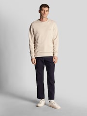 Cream - Lyle & Scott Tonal Eagle Guler rotund  100% Bumbac Hanorac - Image 4 of 4