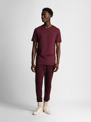 Lyle & Scott Red Tonal Eagle 100% Cotton T-Shirt - Image 2 of 5