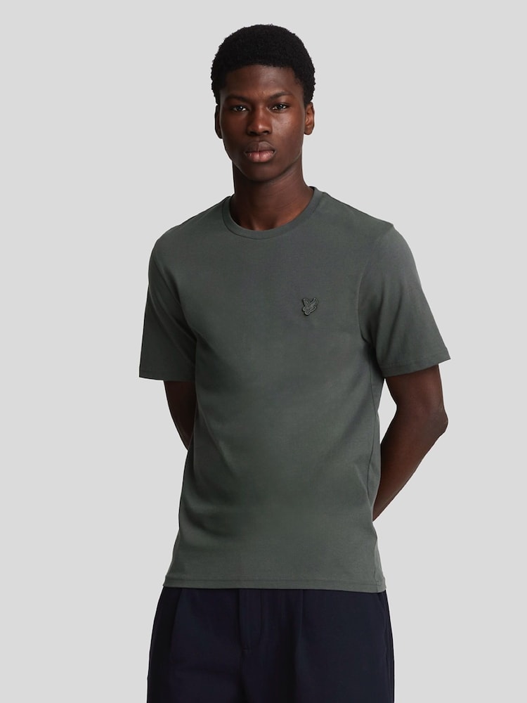 Grau - Lyle & Scott Tonal Eagle 100% Cotton T-Shirt - Bild 1 von 5