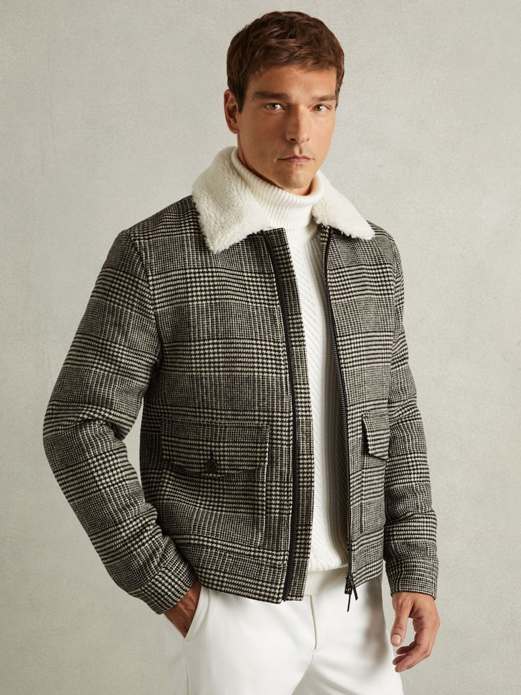 Reiss Fitz Wool-Blend Twill Zipped Jacket - Bild 1 von 6 Reiss Fitz Wool-Blend Twill Zipped Jacket - Bild 1 von 6