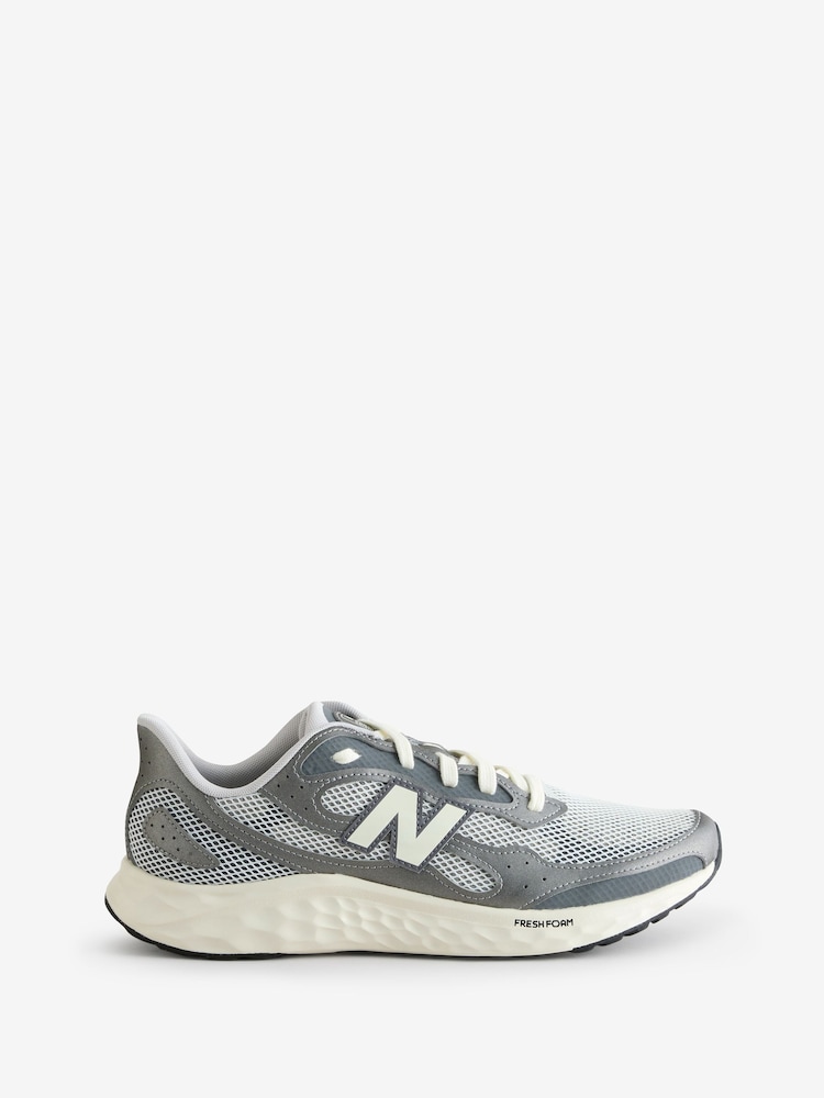 New Balance Grey Mens Fresh Foam Arishi V4 Trainers - Image 2 of 6