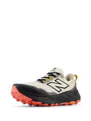 New Balance White/Black Mens Fresh Foam Hierro V9 Trainers - Image 6 of 10