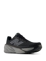 New Balance Grey Fresh Foam More Trail V5 Trainers - Image 2 of 8