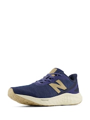 New Balance Navy Mens Fresh Foam Arishi V4 Trainers - Image 4 of 7