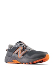 New Balance Black/White Mens 410v8 Trainers - Image 8 of 13