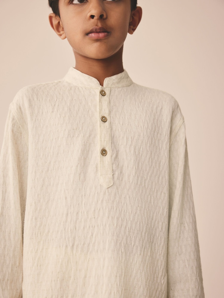 بيج فاتح - جاكارد بملمس بارز - رداء Kurta للعيد (3 شهور-16 سنة) - Image 4 of 9
