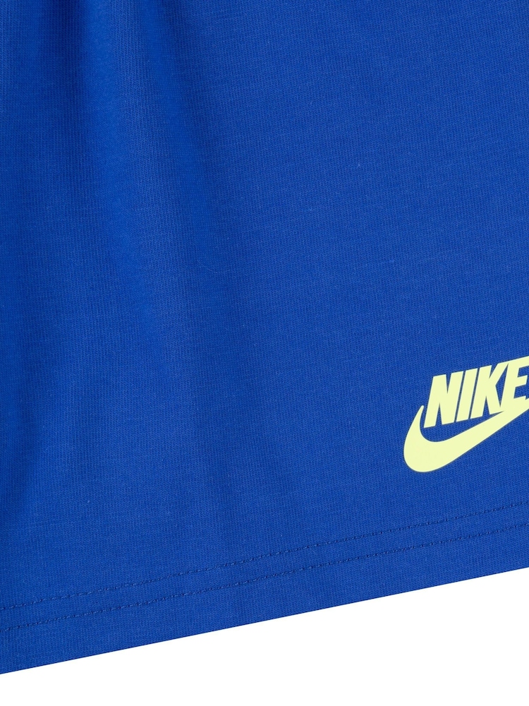 Nike Little Kids On the Move T-Shirt and Shorts Set - Imagen 4 de 4