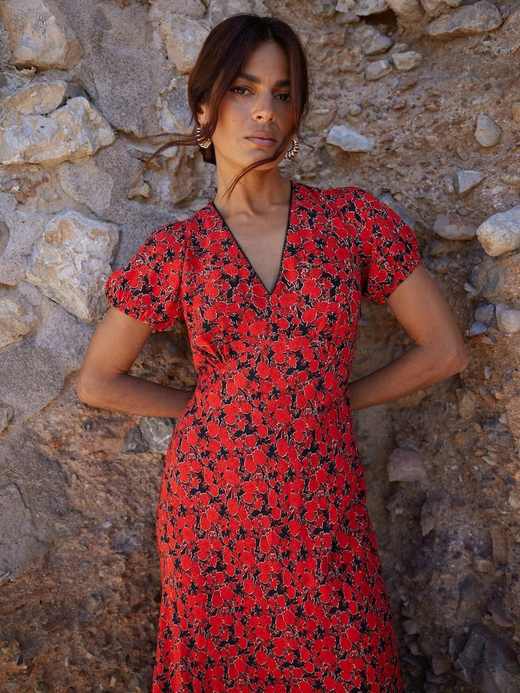 Ro&Zo Red Blurred Floral Print Puff Sleeve Midi Dress - Image 1 of 5