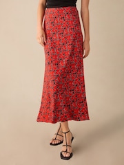 Ro&Zo Red Petite Blurred Flroal Print Bias Cut Maxi Skirt - Image 2 of 3