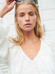 Ro&Zo Ivory White Leopard Print Jacquard Blouson Sleeve Blouse - Image 3 of 8