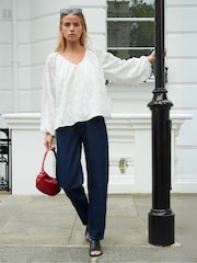 Ro&Zo Ivory White Leopard Print Jacquard Blouson Sleeve Blouse - Image 4 of 8