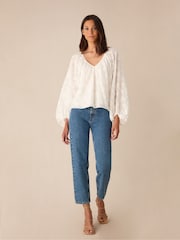 Ro&Zo Ivory White Leopard Print Jacquard Blouson Sleeve Blouse - Image 5 of 8