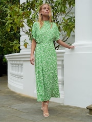 Ro&Zo Green Ditsy Print Tuck Waist Midi Dress - Image 1 of 8