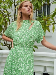 Ro&Zo Green Ditsy Print Tuck Waist Midi Dress - Image 2 of 8