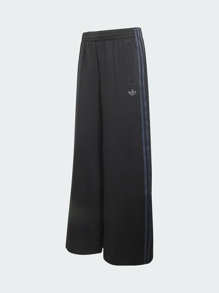 adidas Originals Black Spacer Tracksuit Bottoms - Image 6 of 6 adidas Originals Black Spacer Tracksuit Bottoms - Image 6 of 6