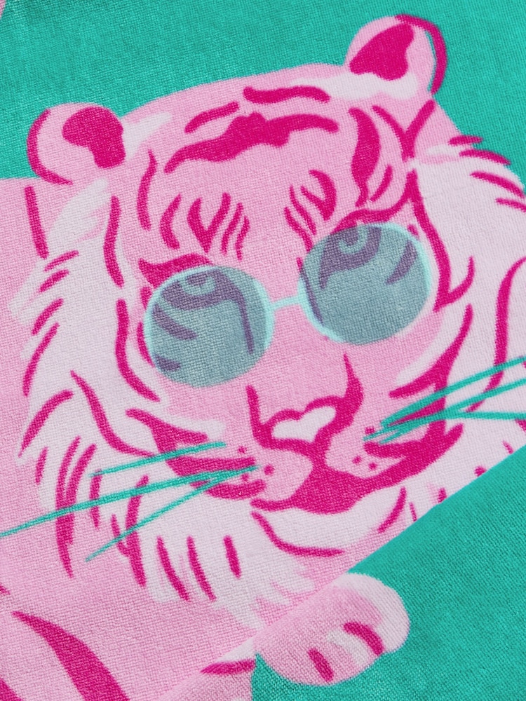 Green Tiger 100% Cotton Beach Towel - Image 4 of 4
