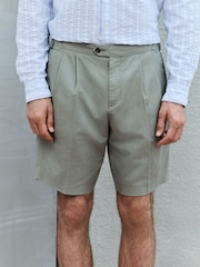 Verde sálvia - Smart Cotton Blend Side Adjuster Shorts With Linen and Lyocell - Imagem 1 de 5