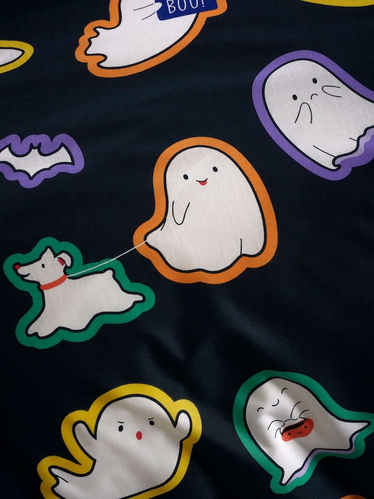 Catherine Lansfield Black Halloween Ghosts Reversible Duvet Cover and Pillowcase Set - Image 6 of 6