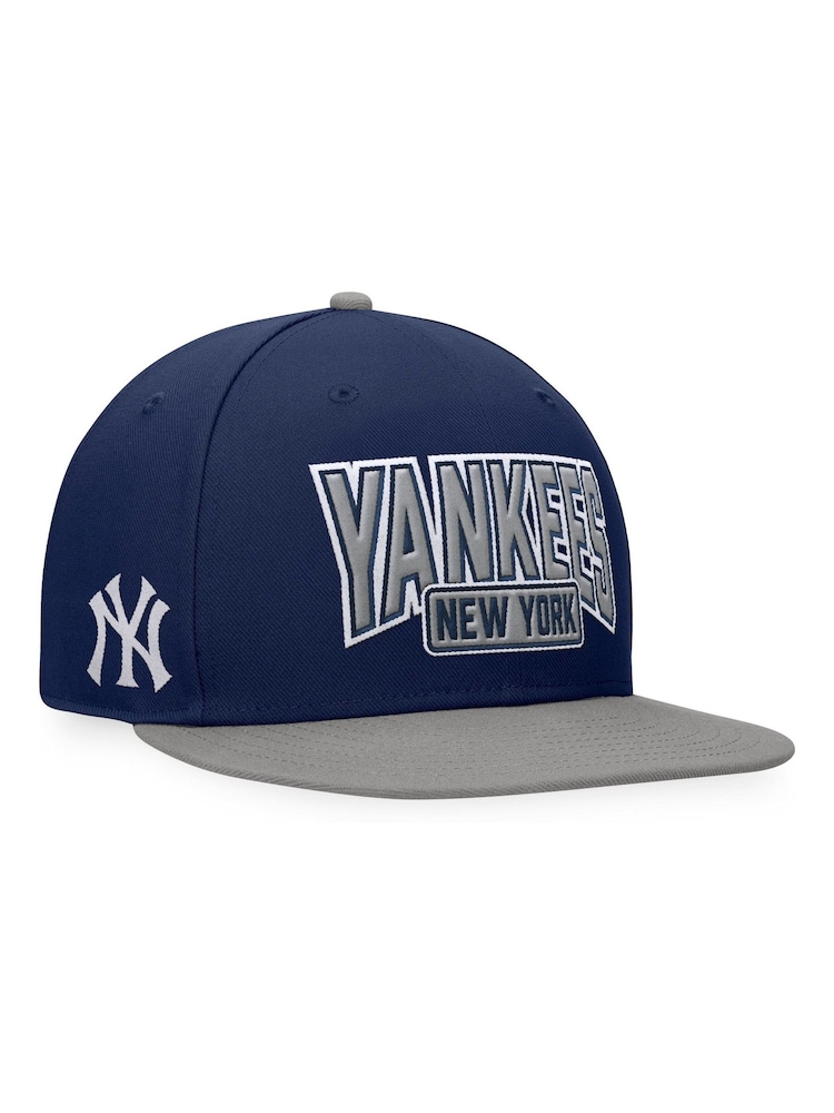 Fanatics Blue MLB New York Yankees Fundametal Retro Colourblocked Snapback Hat - Image 2 of 3