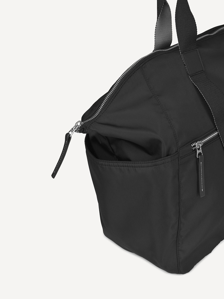 Varley Black Montlake Weekend Bag - Image 6 of 6