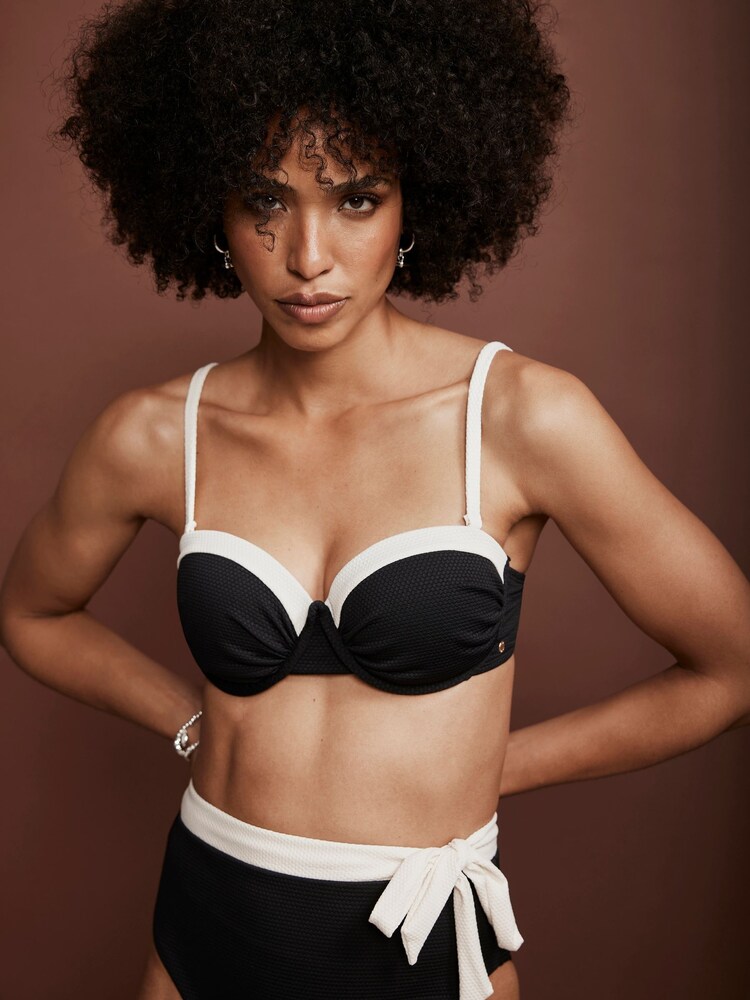 Mint Velvet Black Underwired Bikini Top - Image 1 of 1 Mint Velvet Black Underwired Bikini Top - Image 1 of 1