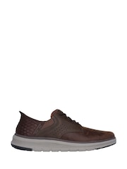 Marrón - Skechers Orell Yates Slip in Trainers - Imagen 1 de 5