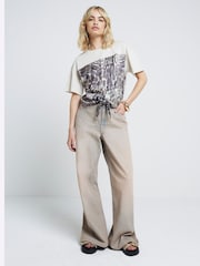 River Island Cream Leopard Print Knot Front 100% Cotton T-Shirt - Image 4 of 6