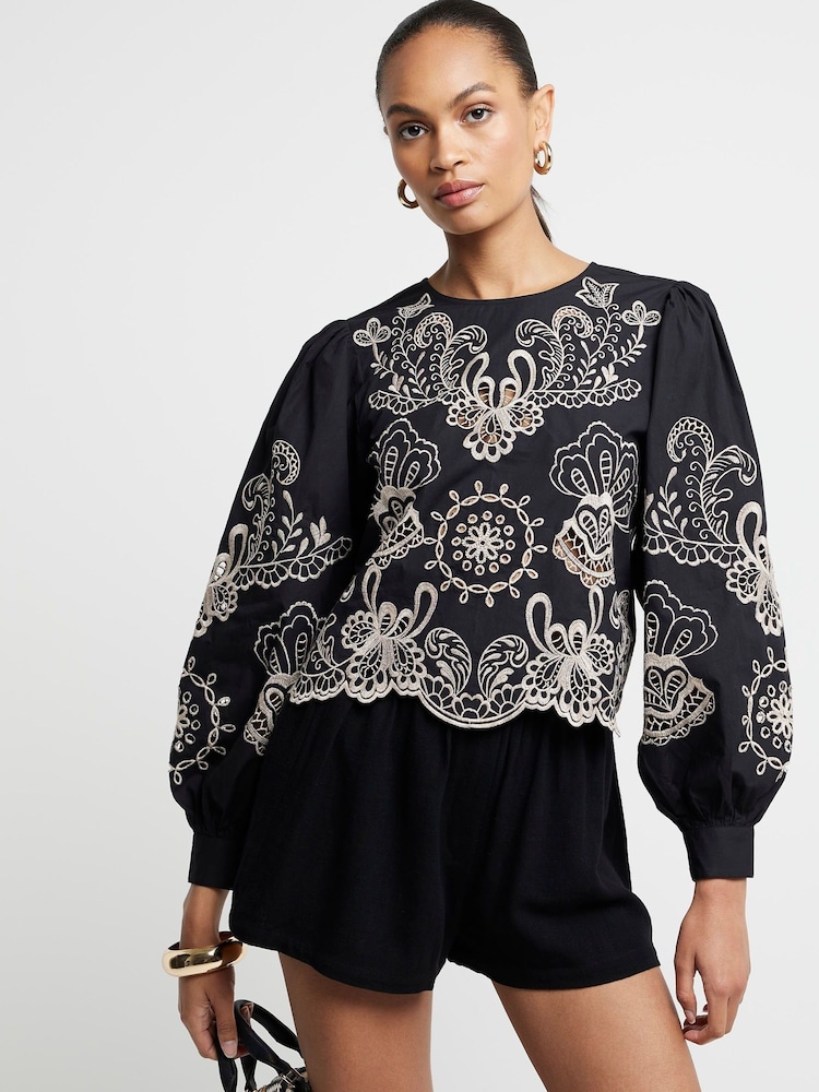 River Island Black Crew Neck Floral Print 100% Cotton Cutwork Top - Image 1 of 4 River Island Black Crew Neck Floral Print 100% Cotton Cutwork Top - Image 1 of 4