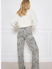 River Island Brown High Rise Straight Leopard Print 100% Cotton Jeans - Image 2 of 7
