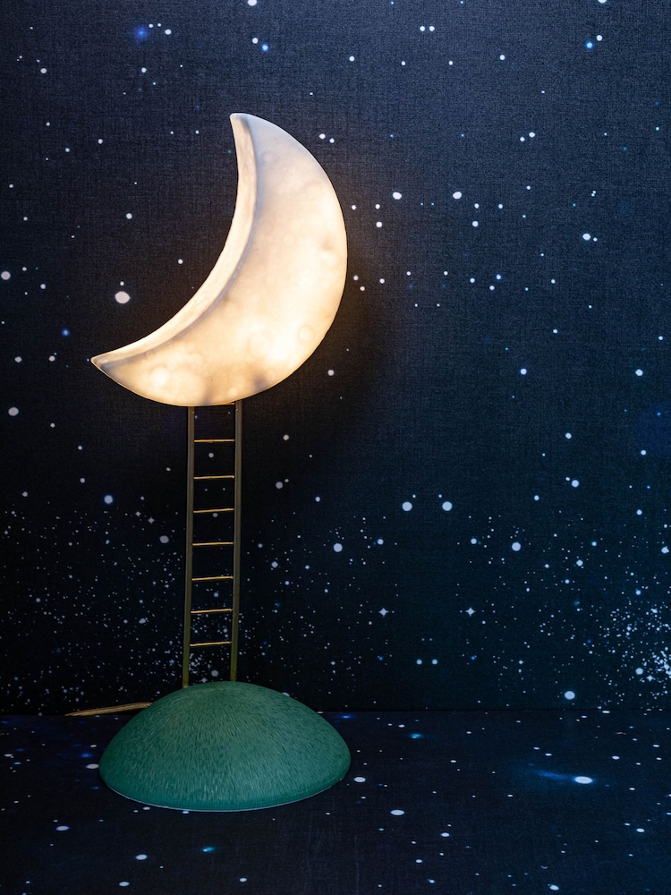 Seletti White My Secret Place Resin and Metal Lamp - Image 1 of 5