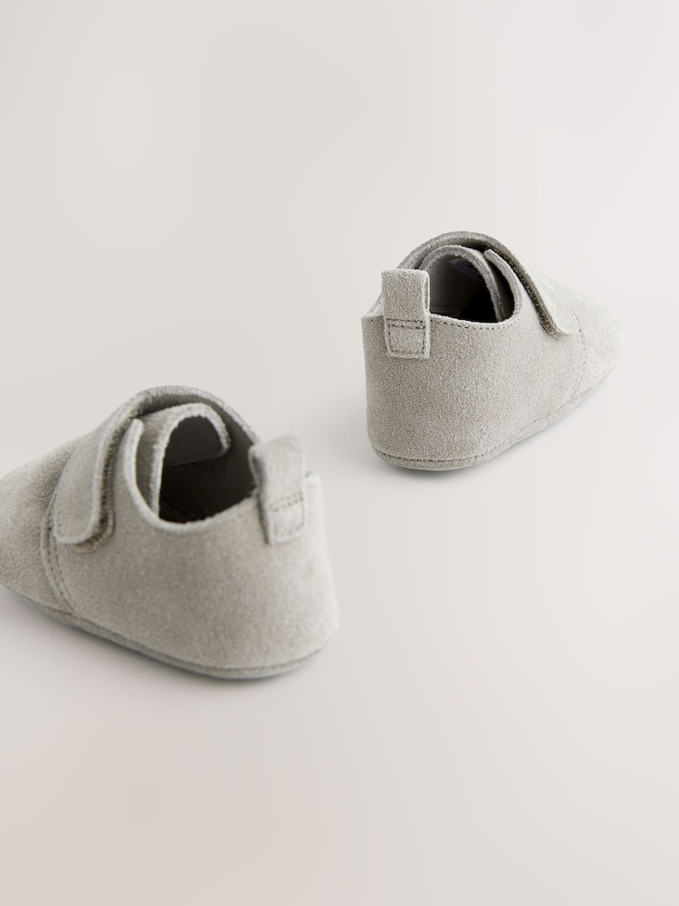 Grey Baby Touch Fastening Suede Shoes (0-2mths) - Image 5 of 5 Grey Baby Touch Fastening Suede Shoes (0-2mths) - Image 5 of 5