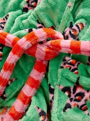 Eleanor Bowmer x Next Fleece Robe - Image 9 of 10