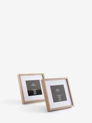 Set of 2 Oak Hadley Wood Effect Photo Frames - Image 7 of 8
