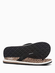 Foamlife Brown Womens Zikat-SC Flip Flops - Image 4 of 6