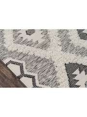 Novogratz Black Indio Sierra Rug - Image 3 of 6
