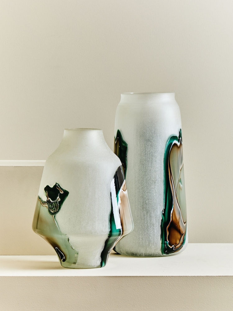 Fifty Five South White Hakan Glass Vase - Image 1 of 6
