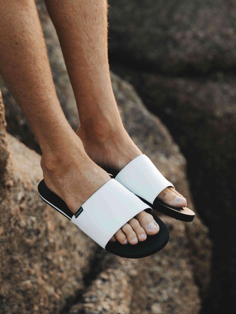 Foamlife White Mens Tarlan Slide Sliders - Image 5 of 6