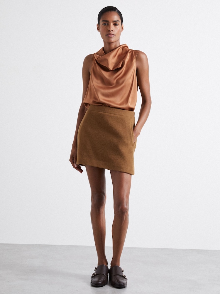 Camel - Falda de traje en mezcla de lana virgen y pelo de camello Blake Atelier de Reiss - Imagen 1 de 6 Camel - Falda de traje en mezcla de lana virgen y pelo de camello Blake Atelier de Reiss - Imagen 1 de 6